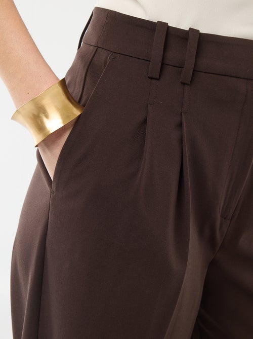 Calças largas de cintura subida com 5 bolsos - Kiabi