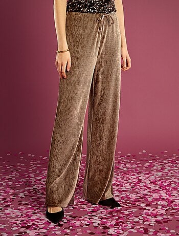 Calças largas de veludo liso