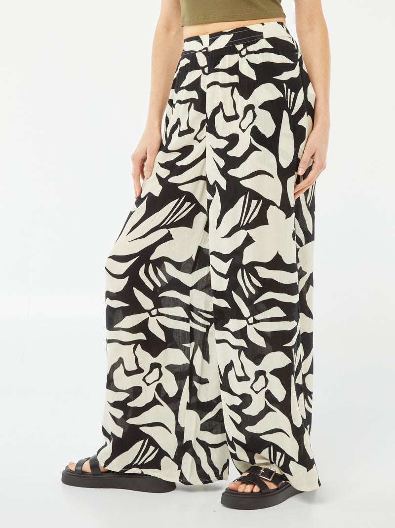 Calças largas em crepe PRETO - Kiabi