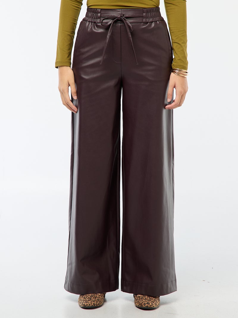 Calças largas em imitação de couro lisa Vermelho - Kiabi