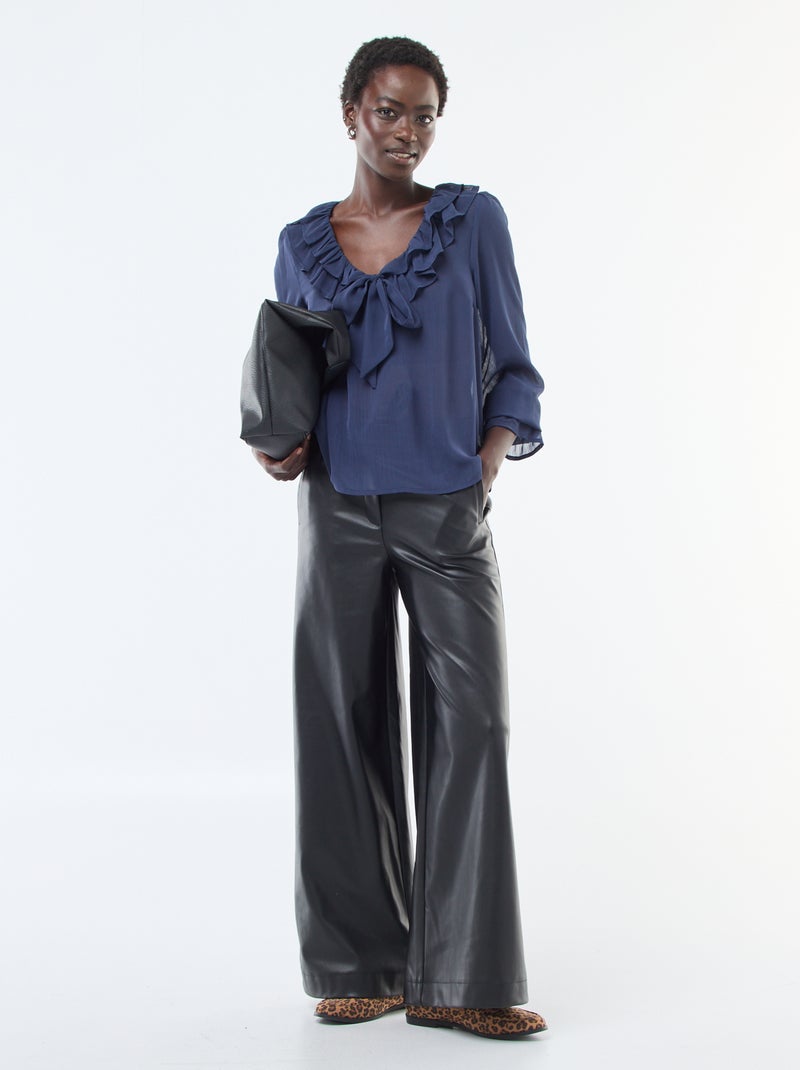 Calças largas em imitação de pele lisa Preto - Kiabi