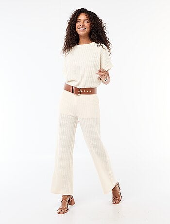 Calças largas em malha rendada