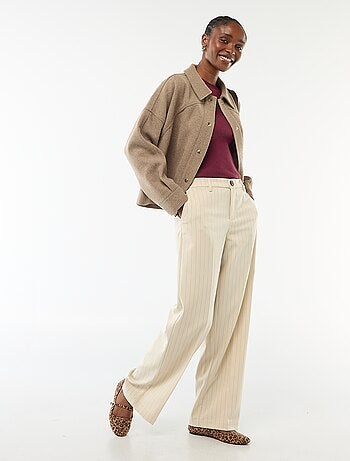 Calças largas fluidas lisas