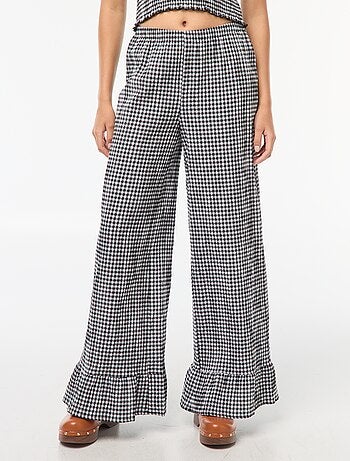 Calças largas vichy com folhos