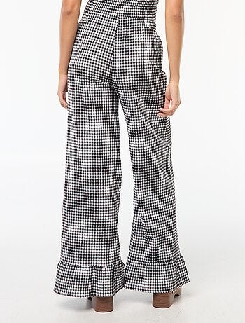 Calças largas vichy com folhos