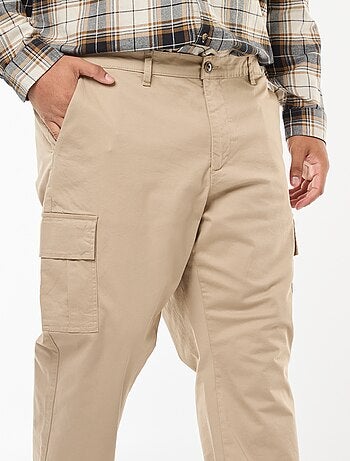 Calças multi-bolsos lisas com passadeira para cinto