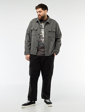 Calças multibolsos corte direito / regular fit