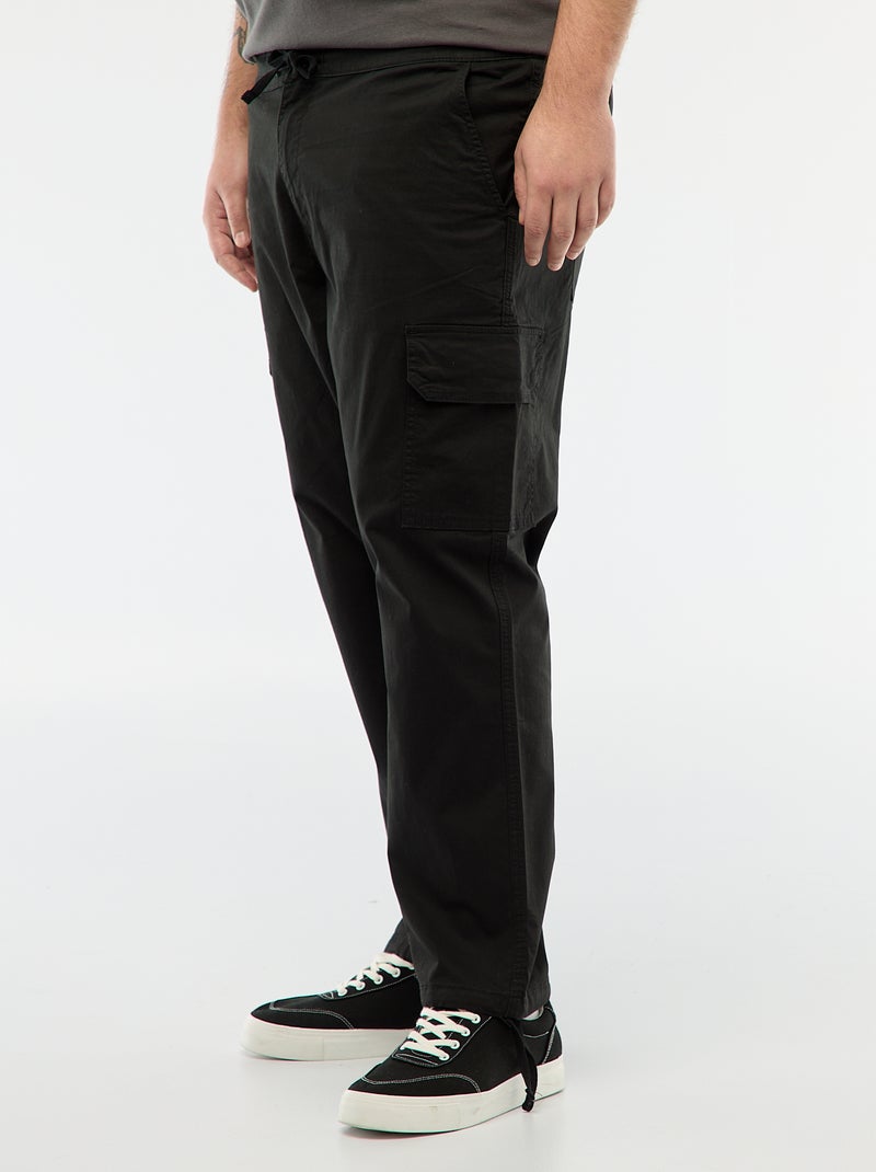 Calças multibolsos de corte direito / regular fit Preto - Kiabi