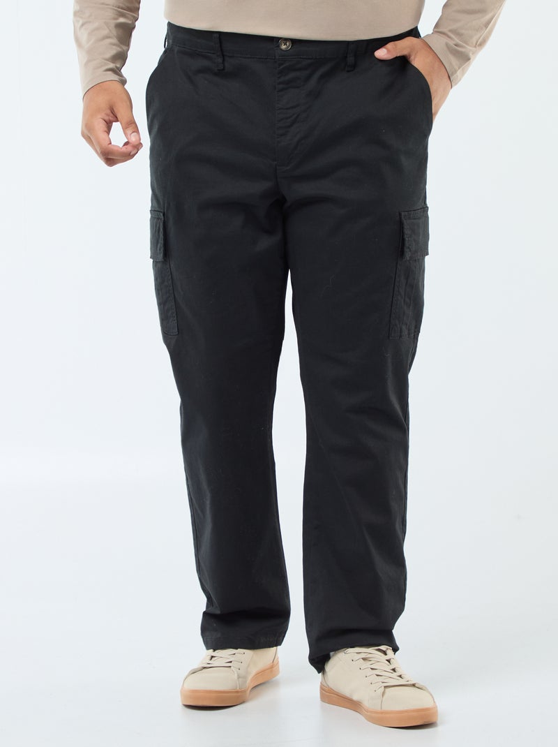 Calças multibolsos lisas com passadeira para cinto Preto - Kiabi