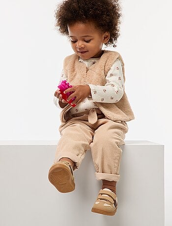 Calças paperbag em veludo cotelê