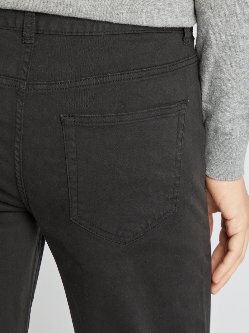 Calças para homem com corte slim e 5 bolsos PRETO - Kiabi