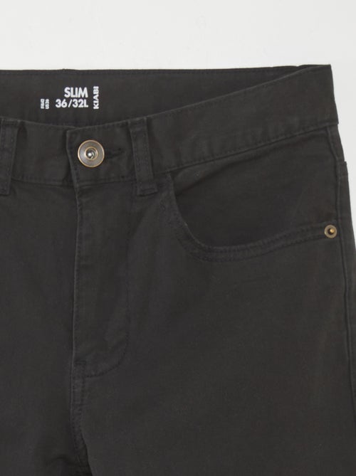 Calças para homem com corte slim e 5 bolsos - Kiabi Calças para homem com corte slim e 5 bolsos - Kiabi