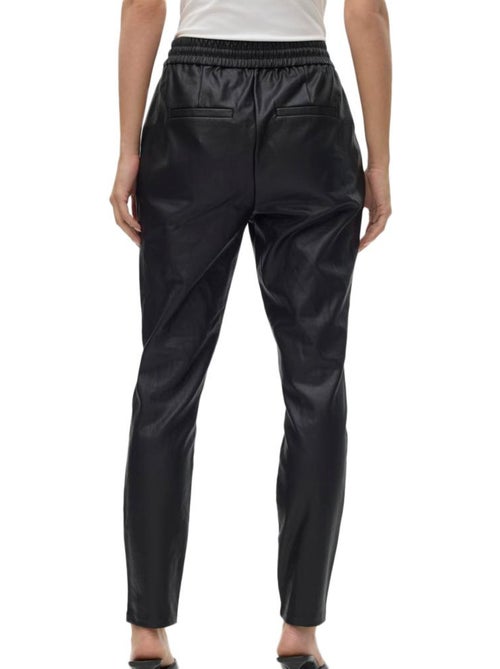 Calças Pretas Femininas Vero Moda Eva - Kiabi Calças Pretas Femininas Vero Moda Eva - Kiabi