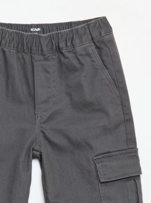 Calças regular multibolsos - Kiabi Calças regular multibolsos - Kiabi