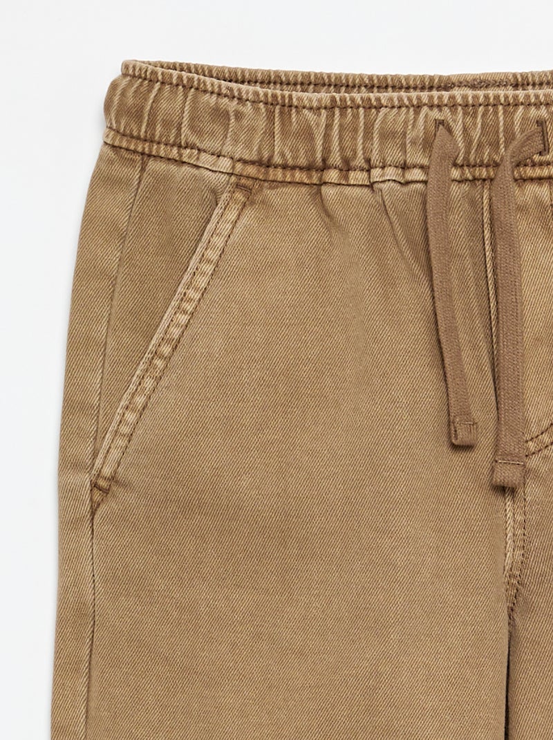Calças relaxed fit com cintura elástica Castanho - Kiabi