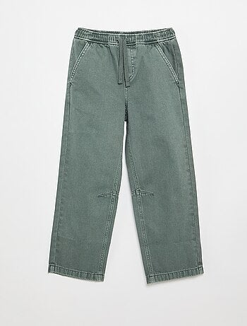 Calças relaxed fit com cintura elástica