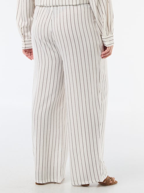 Calças retas em mistura de linho - Kiabi