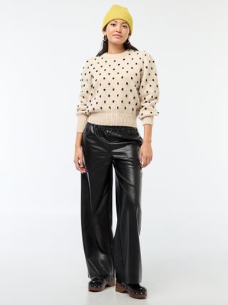 Calças retas lisas em imitação de couro