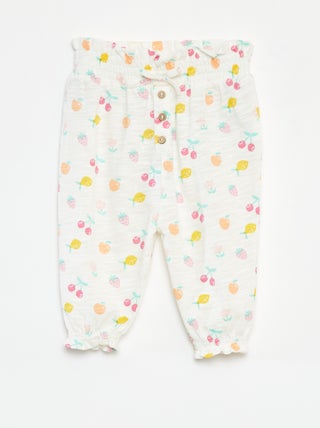 Calças saruel matizadas e estampadas