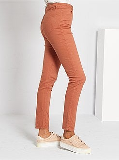 Calças skinny multi bolsos - Kiabi