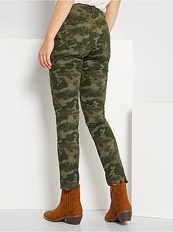 Calças skinny multi bolsos - Kiabi