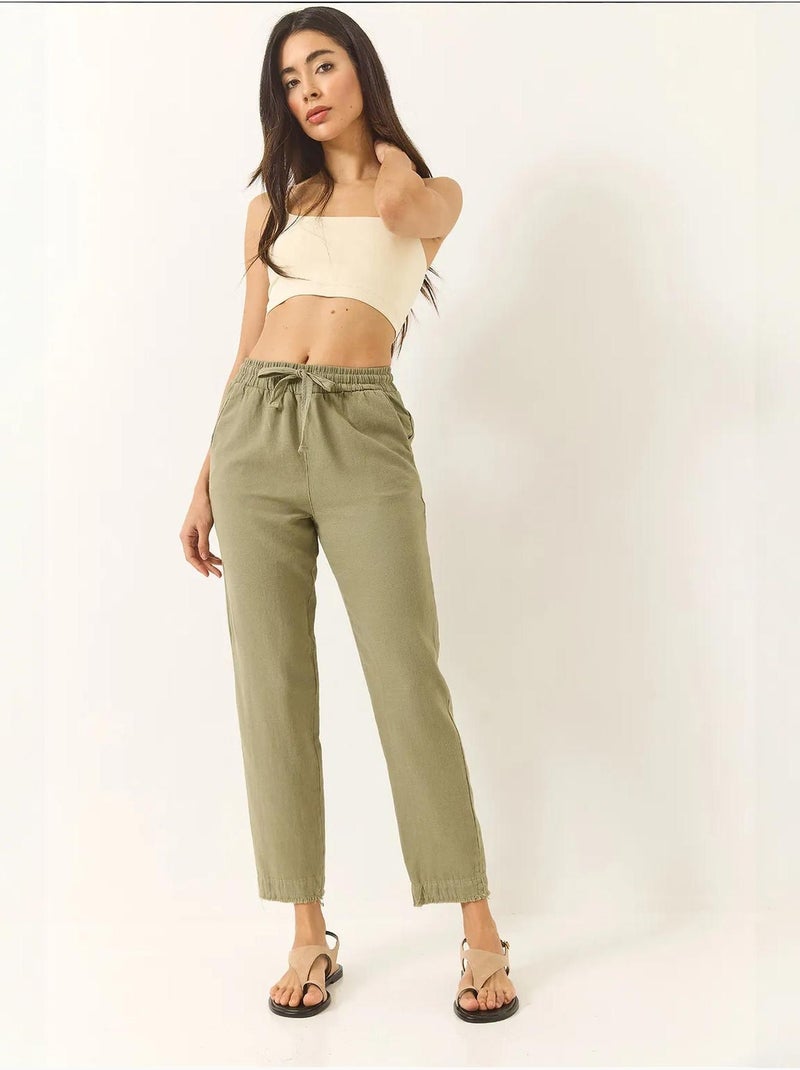 Calças skinny pelo tornozelo com bolsos lucci Cáqui - Kiabi