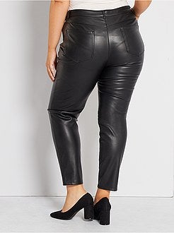 Calças slim em pele sintética - Kiabi