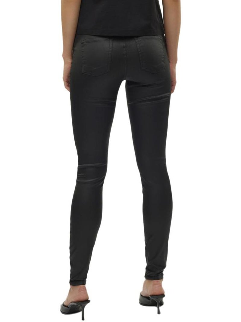 Calças Slim Pretas para Mulher Vero Moda Flash Preto - Kiabi