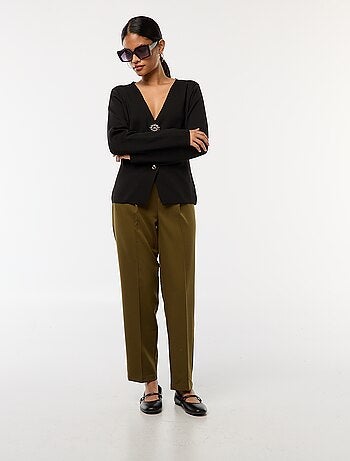 Calças tipo jogger lisas