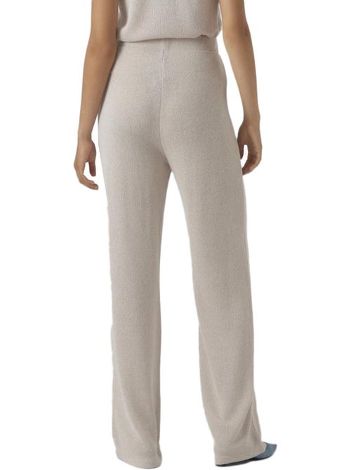 Calças Vero Moda Eddie Cru para Mulher - Kiabi Calças Vero Moda Eddie Cru para Mulher - Kiabi