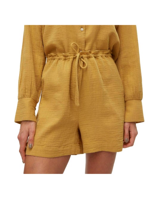 Calções Amarelos Vero Moda Rikke para Mulher - Kiabi Calções Amarelos Vero Moda Rikke para Mulher - Kiabi