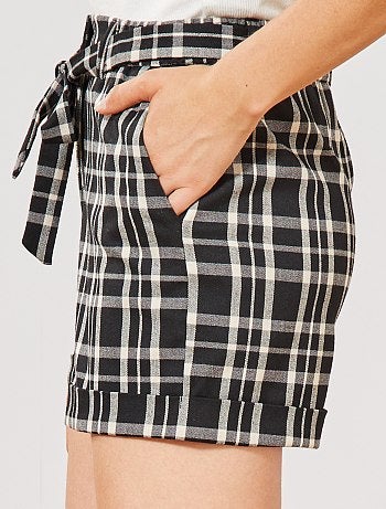 Calções aos quadrados com cintura subida - Kiabi
