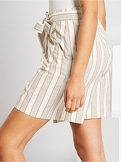 Calções às riscas com cintura subida - Kiabi