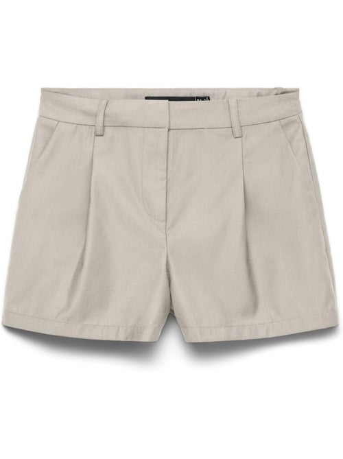 Calções Bege Vero Moda Petrine para Mulher - Kiabi Calções Bege Vero Moda Petrine para Mulher - Kiabi