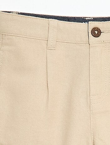 Calções chino lisos