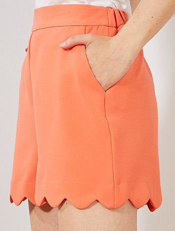 Calções com acabamento corola - Kiabi