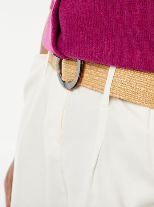 Calções com cintura subida com cinto - Kiabi