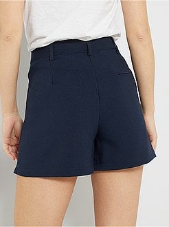 Calções com cintura subida e botões - Kiabi