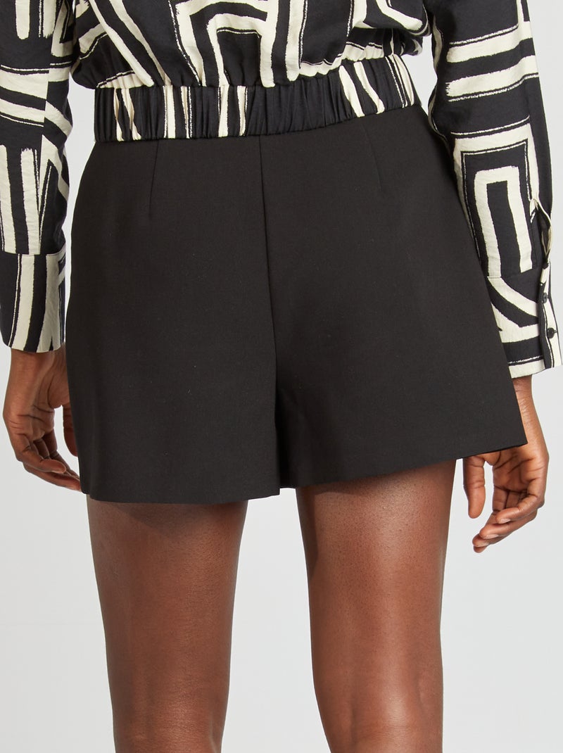 Calções com cintura subida Preto - Kiabi