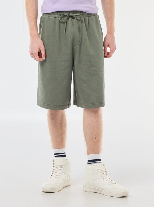 Calções com patch em algodão liso - Kiabi