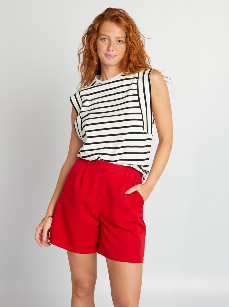 Calções com pinças com cintura subida Vermelho - Kiabi