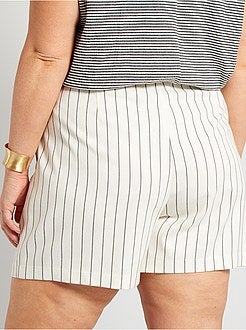 Calções com riscas finas - Kiabi