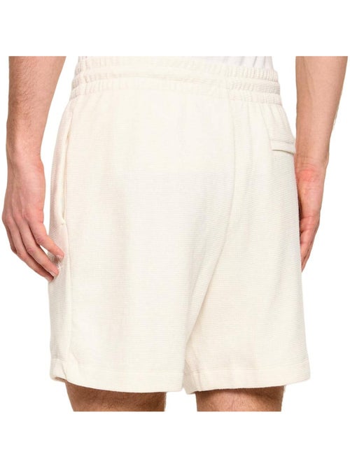 Calções de Algodão Bege Calvin Klein Jeans para Homem - Kiabi Calções de Algodão Bege Calvin Klein Jeans para Homem - Kiabi