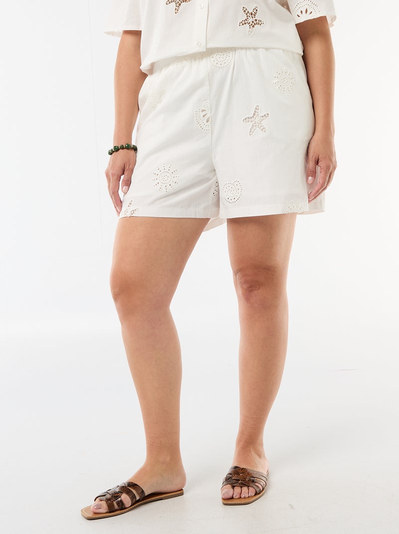 Calções de algodão com motivos vazados Branco - Kiabi