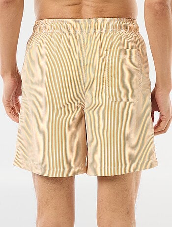 Calções de banho às riscas