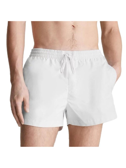 Calções de Banho Calvin Klein Brancos com Cordão para Homem KM0KM00956 - Kiabi Calções de Banho Calvin Klein Brancos com Cordão para Homem KM0KM00956 - Kiabi