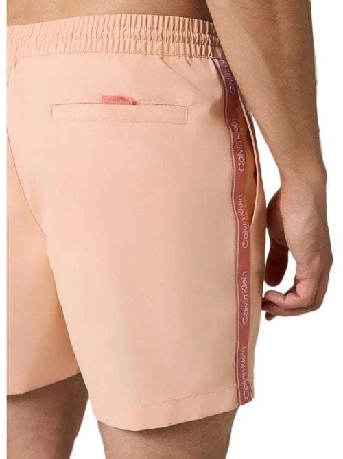 Calções de Banho Calvin Klein Jeans Rosa Claro para Homem - Tamanho M - Kiabi Calções de Banho Calvin Klein Jeans Rosa Claro para Homem - Tamanho M - Kiabi