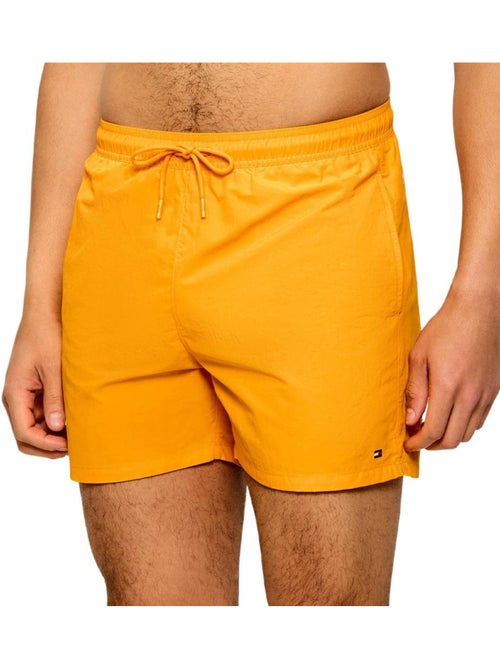 Calções de Banho Tommy Hilfiger Laranja com Cordão para Homem - Kiabi Calções de Banho Tommy Hilfiger Laranja com Cordão para Homem - Kiabi