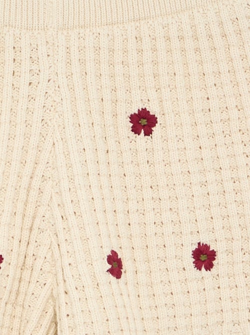 Calções de croché com detalhes bordados - Kiabi