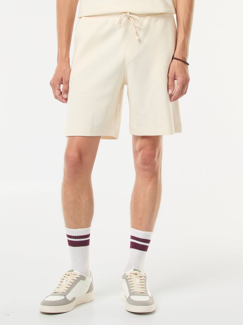 Calções de desporto com bolsos em malha de fantasia Branco - Kiabi